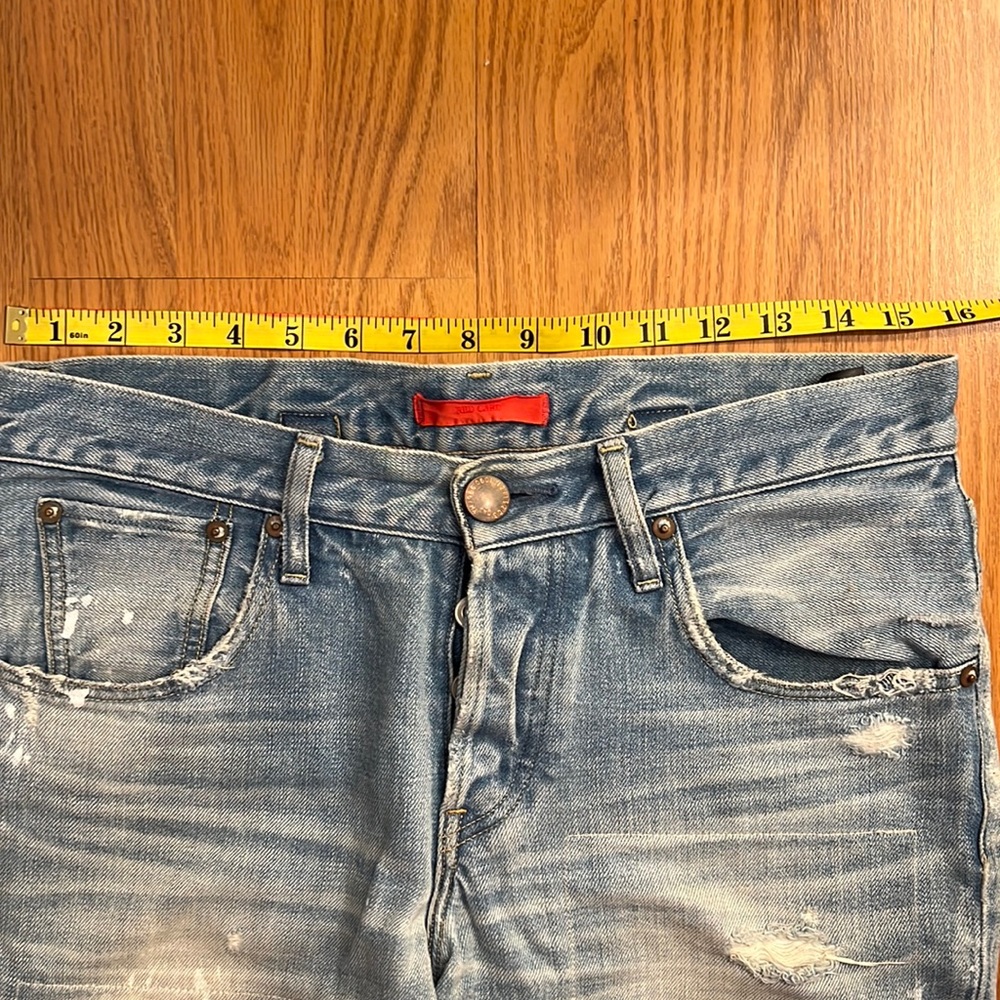Red card jeans